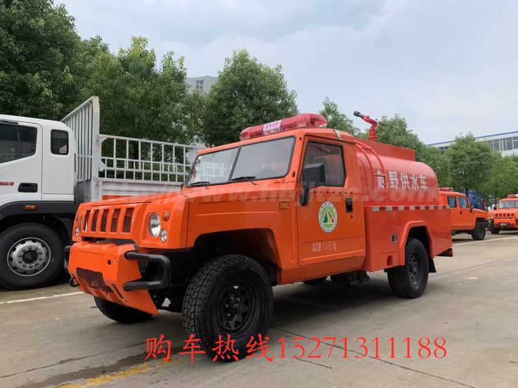 勇士单排1.8吨越野消防车