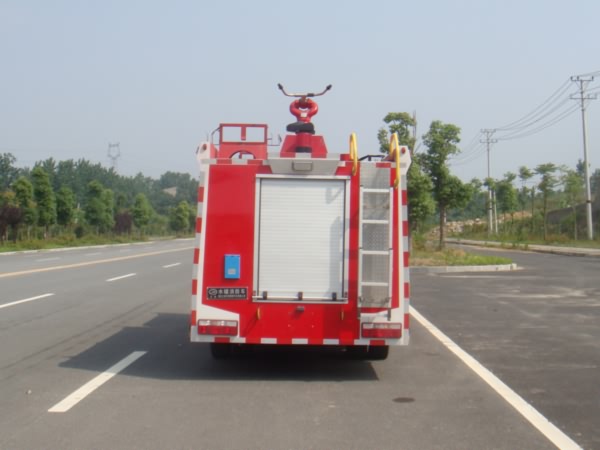 江特牌JDF5080GXFSG30/A型水罐消防车